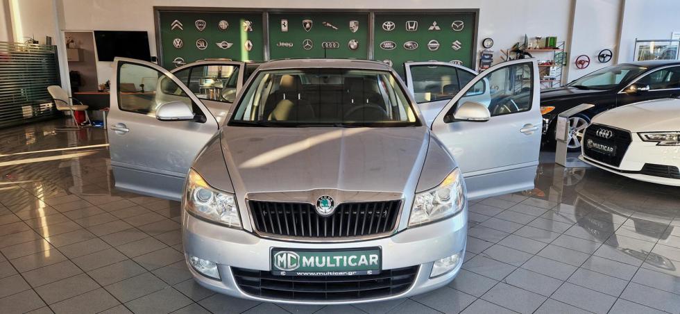 SKODA OCTAVIA 2011