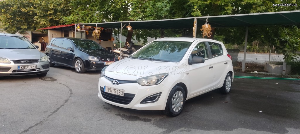 HYUNDAI i20 2014