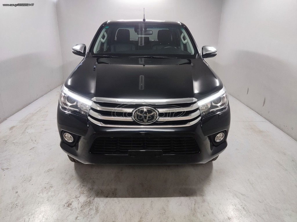 TOYOTA HILUX 2018