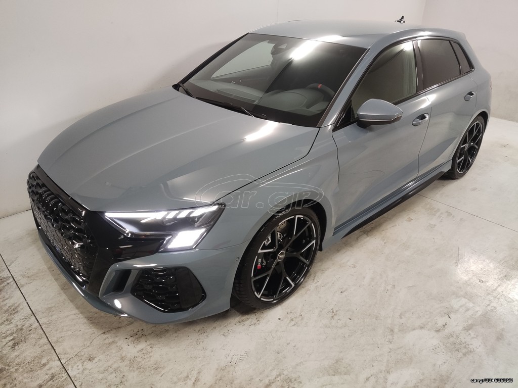 AUDI RS3 2023