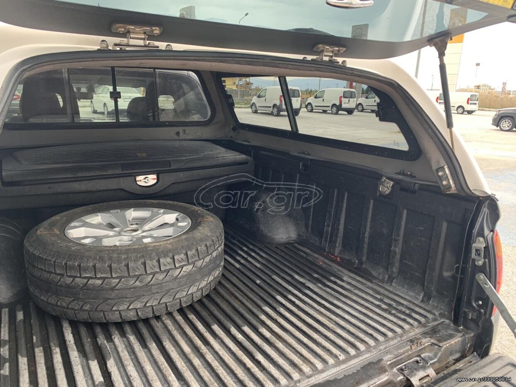 MITSUBISHI L200 2013