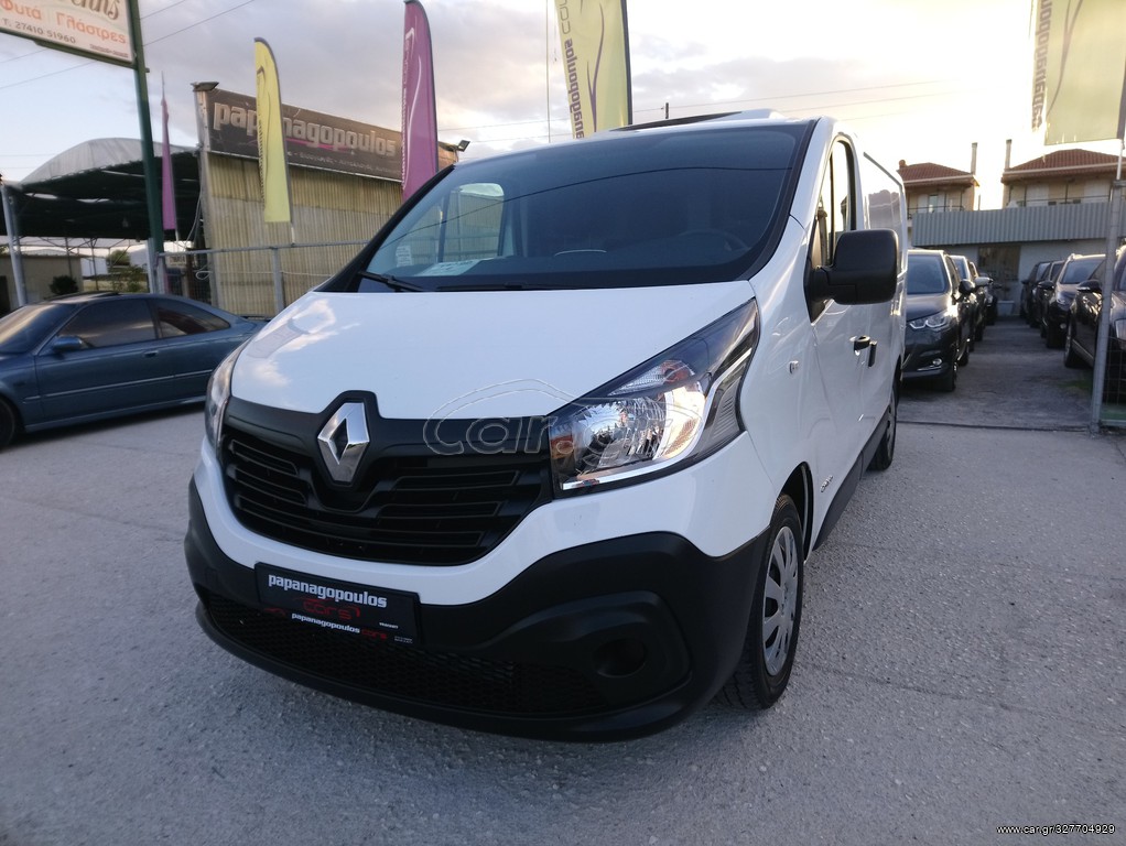 RENAULT TRAFIC  2017