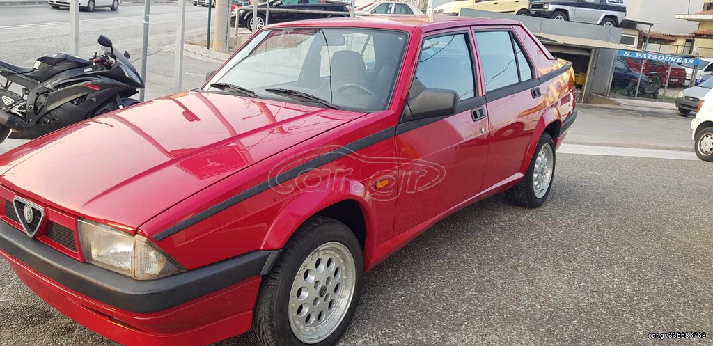ALFA ROMEO 75 1992