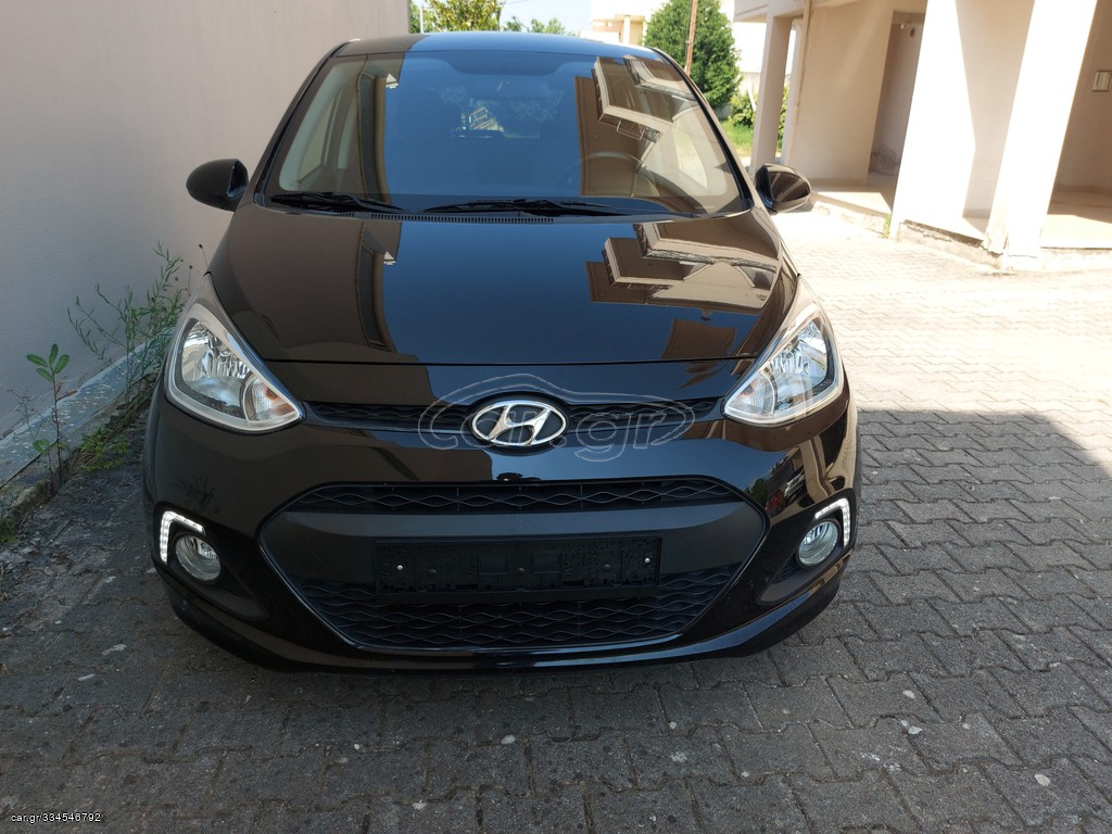 HYUNDAI i10 2016