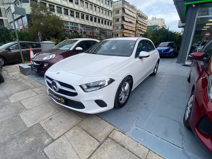 MERCEDES A180 2019