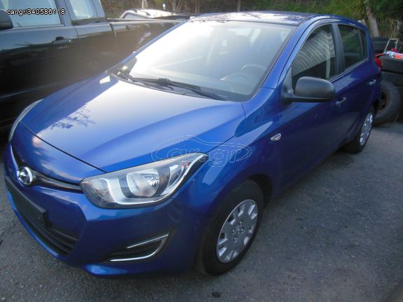 HYUNDAI i20 2013