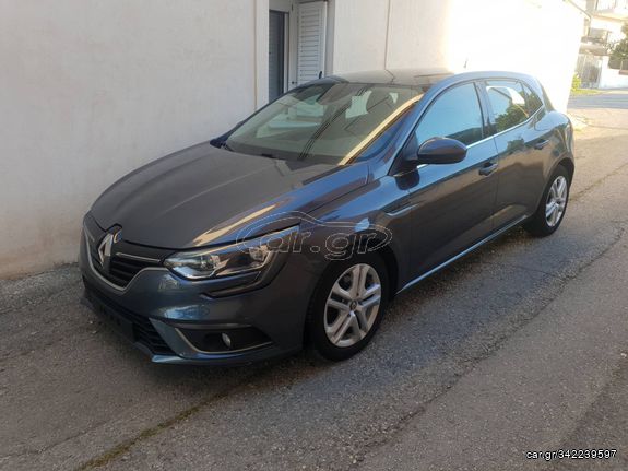 RENAULT Megane 2016
