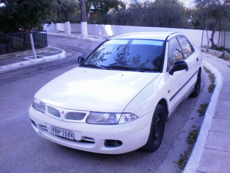 MITSUBISHI CARISMA 1999