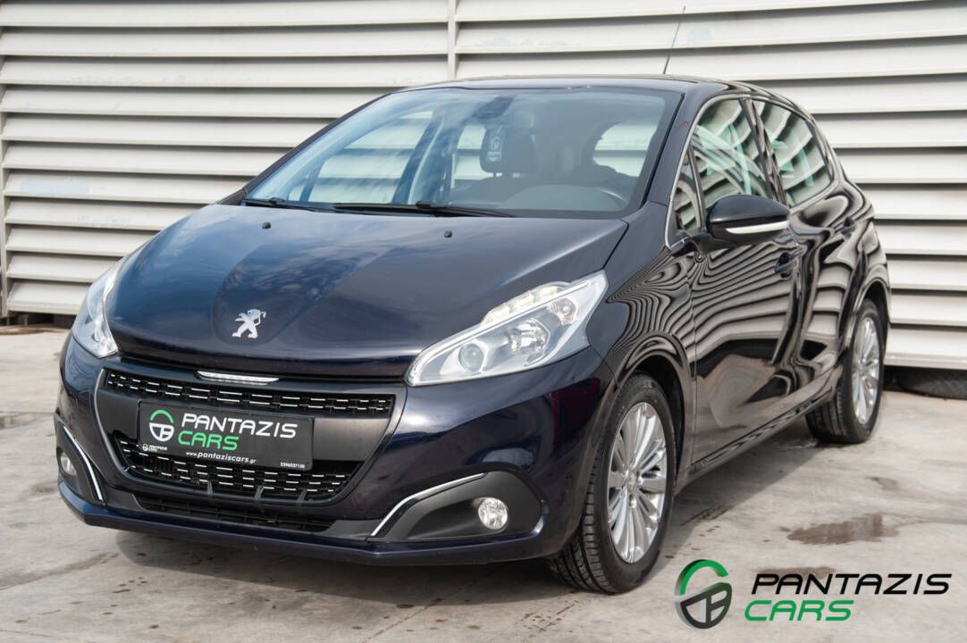 PEUGEOT 208 2015
