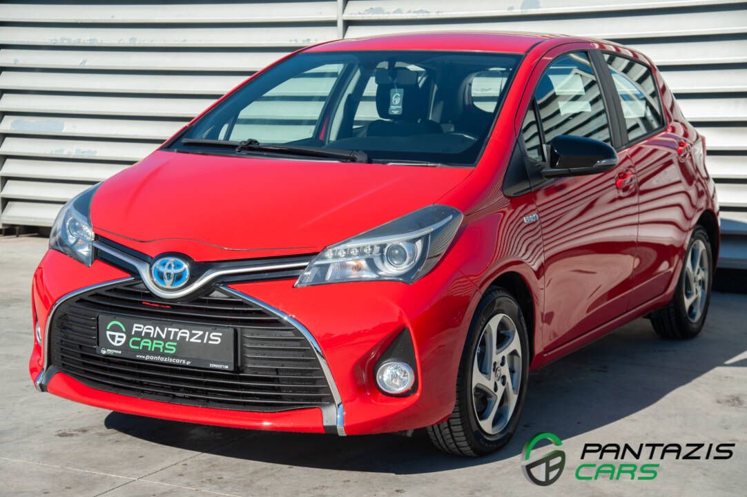TOYOTA YARIS 2015
