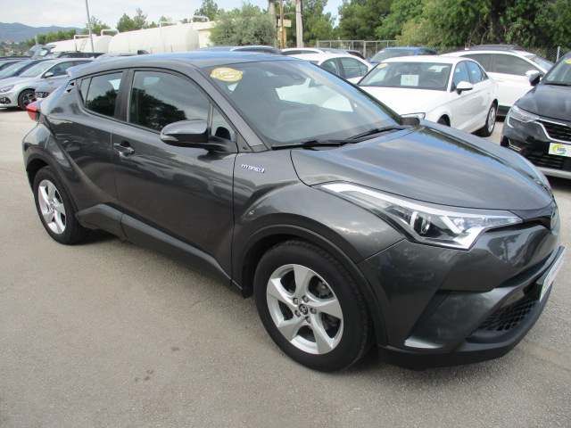 TOYOTA C-HR  2018