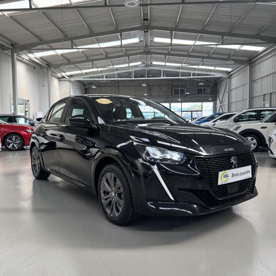PEUGEOT 208 2021