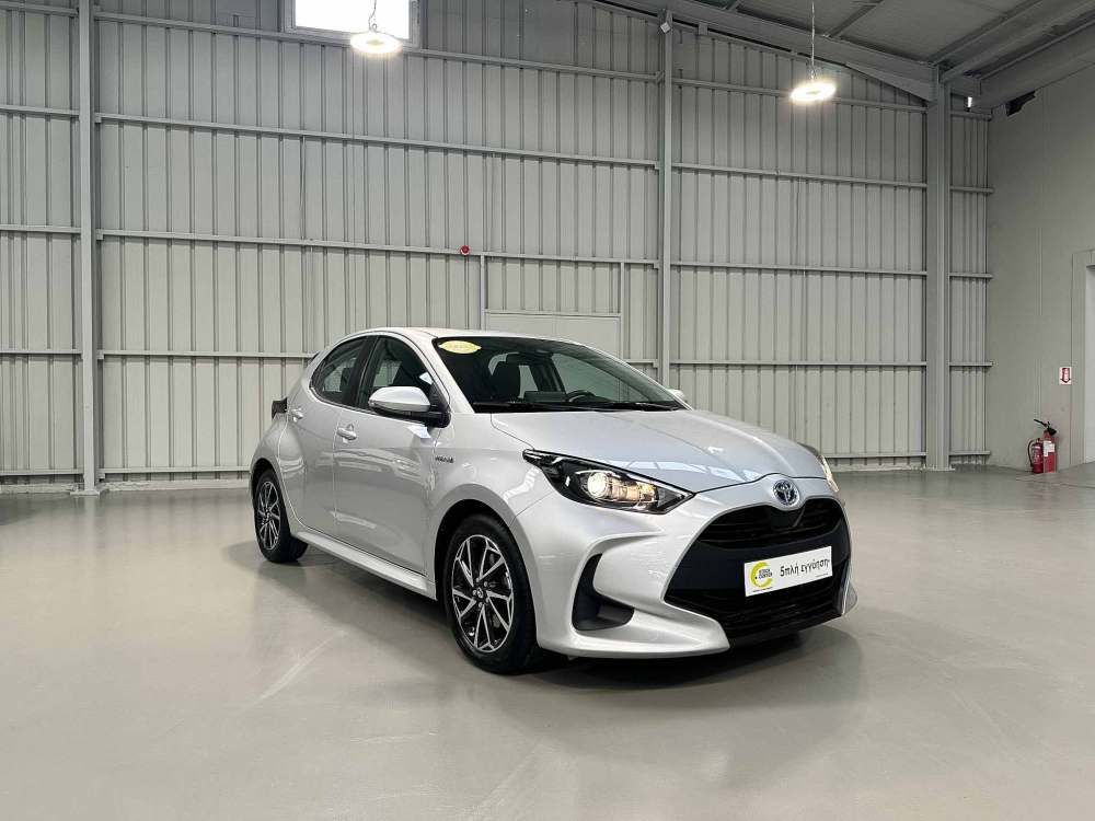 TOYOTA YARIS 2021