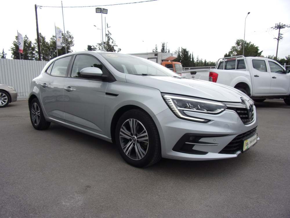 RENAULT Megane 2023