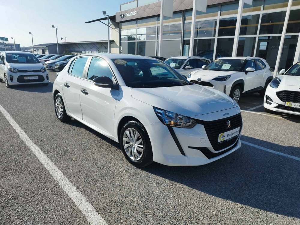 PEUGEOT 208 2021
