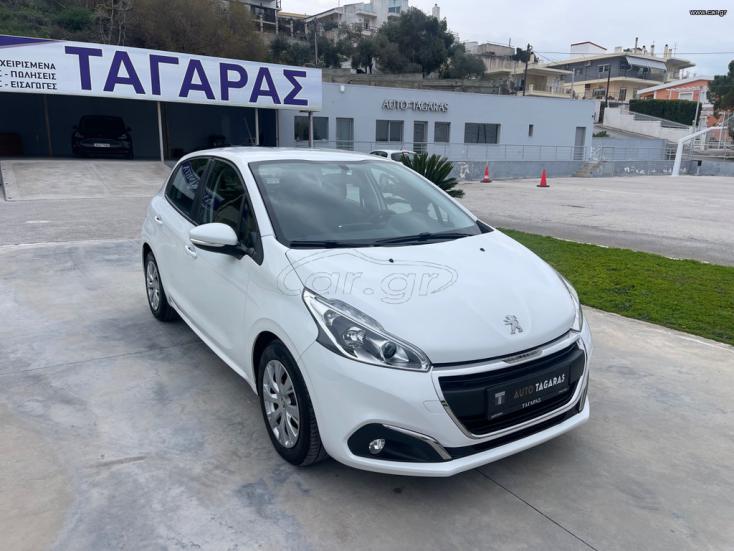 PEUGEOT 208 2019