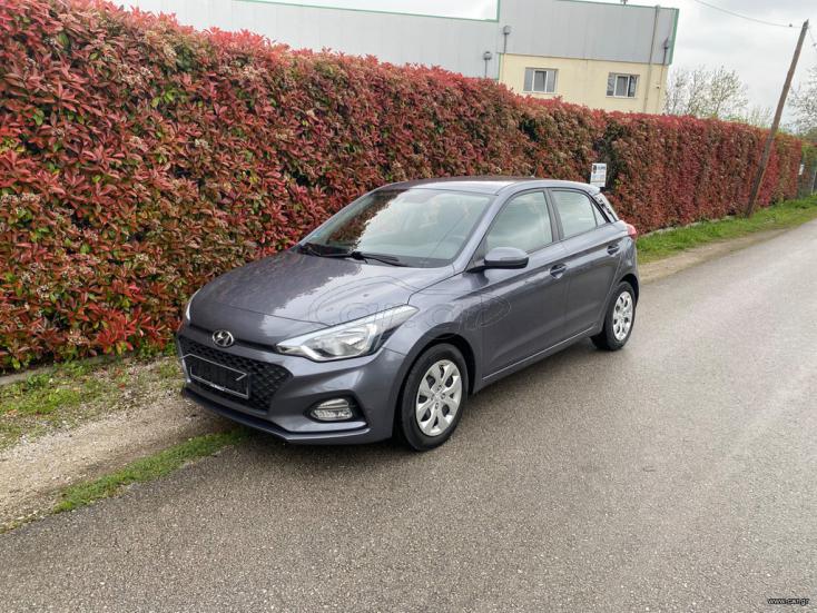 HYUNDAI i20 2019