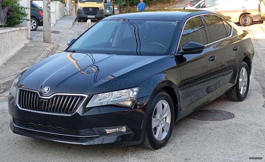 SKODA SUPERB 2020