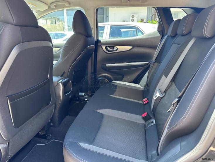 NISSAN QASHQAI 2018