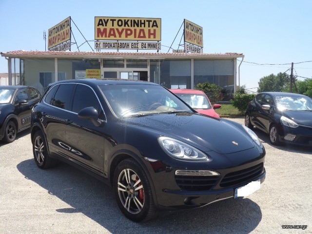 PORSCHE CAYENNE 2011