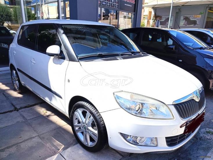SKODA FABIA 2012