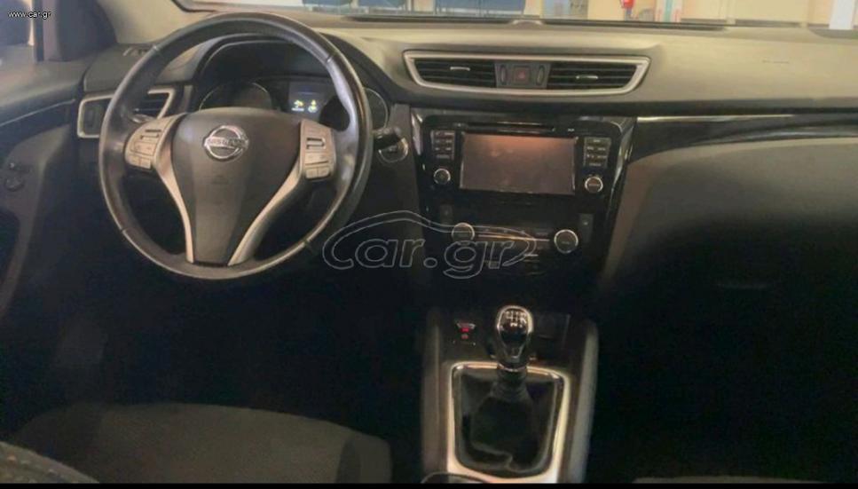 NISSAN QASHQAI 2017