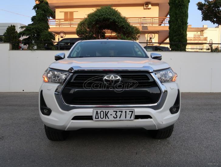 TOYOTA HILUX 2021