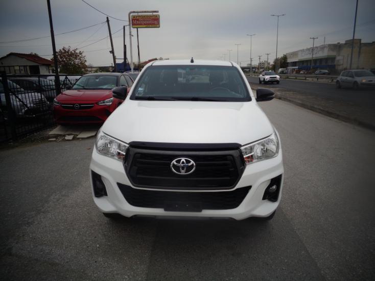 TOYOTA HILUX 2019