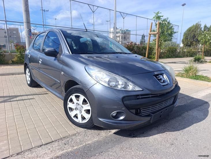 PEUGEOT 206 2010