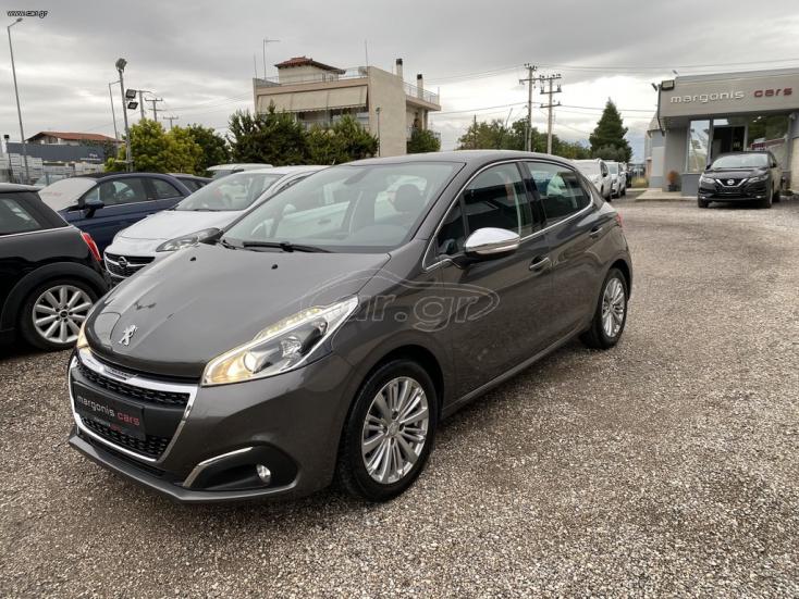 PEUGEOT 208 2018