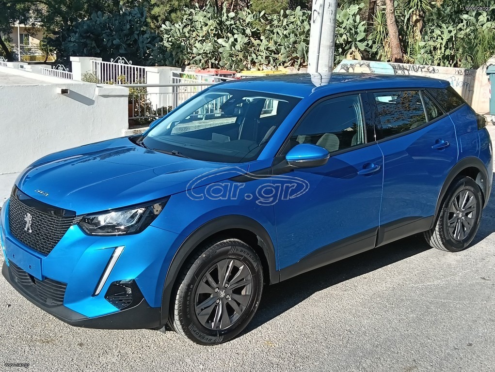 PEUGEOT 2008 2021