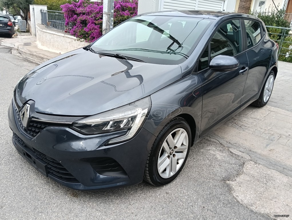 RENAULT CLIO 2022