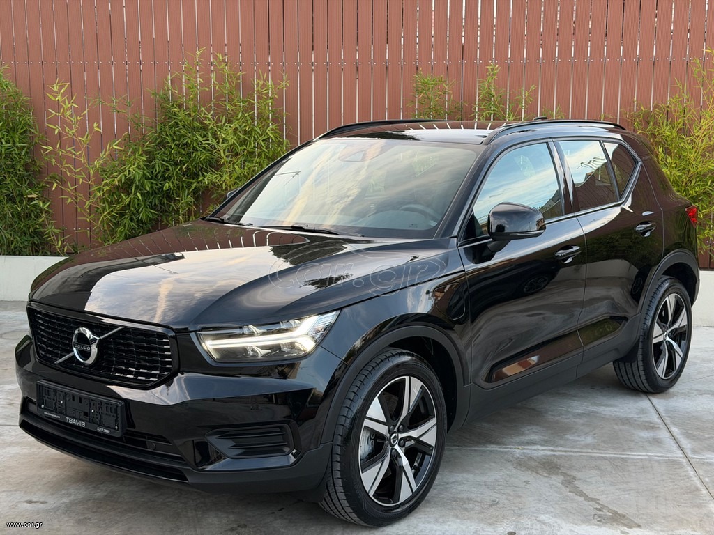 VOLVO XC 40 2021