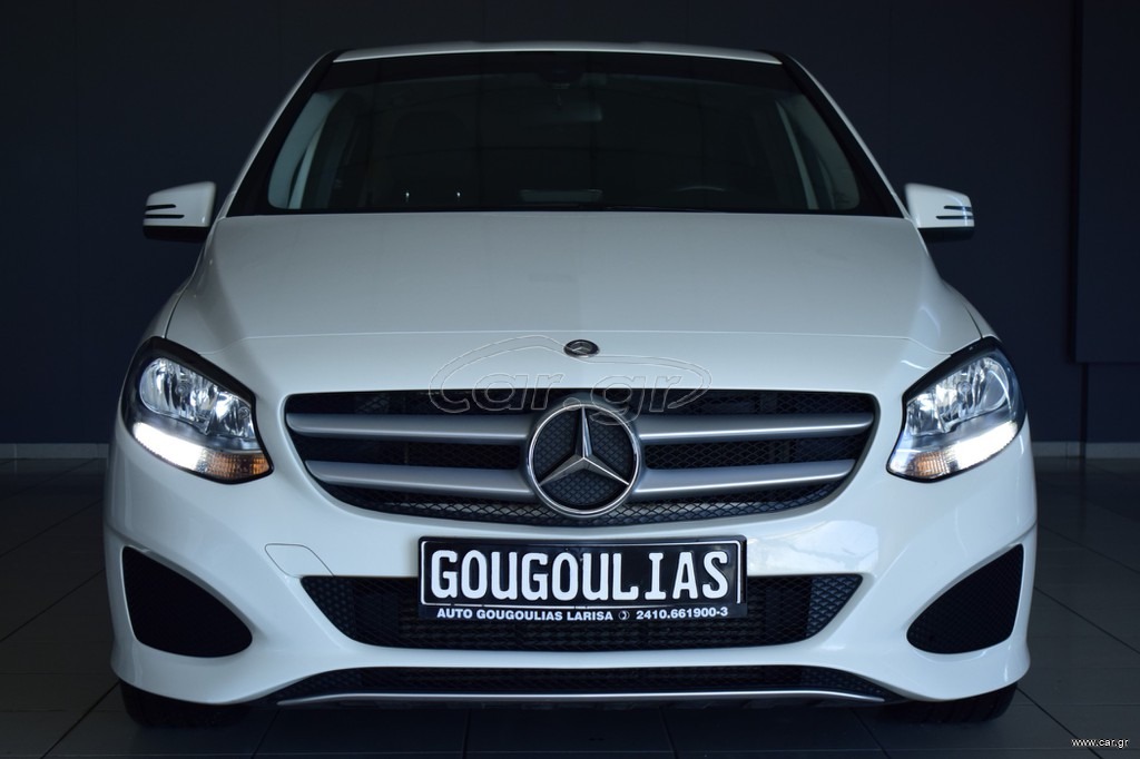 MERCEDES B180 2016