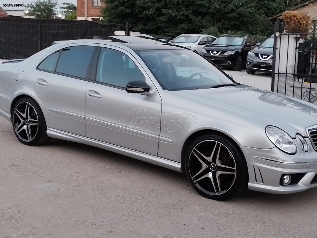 MERCEDES E200 2009