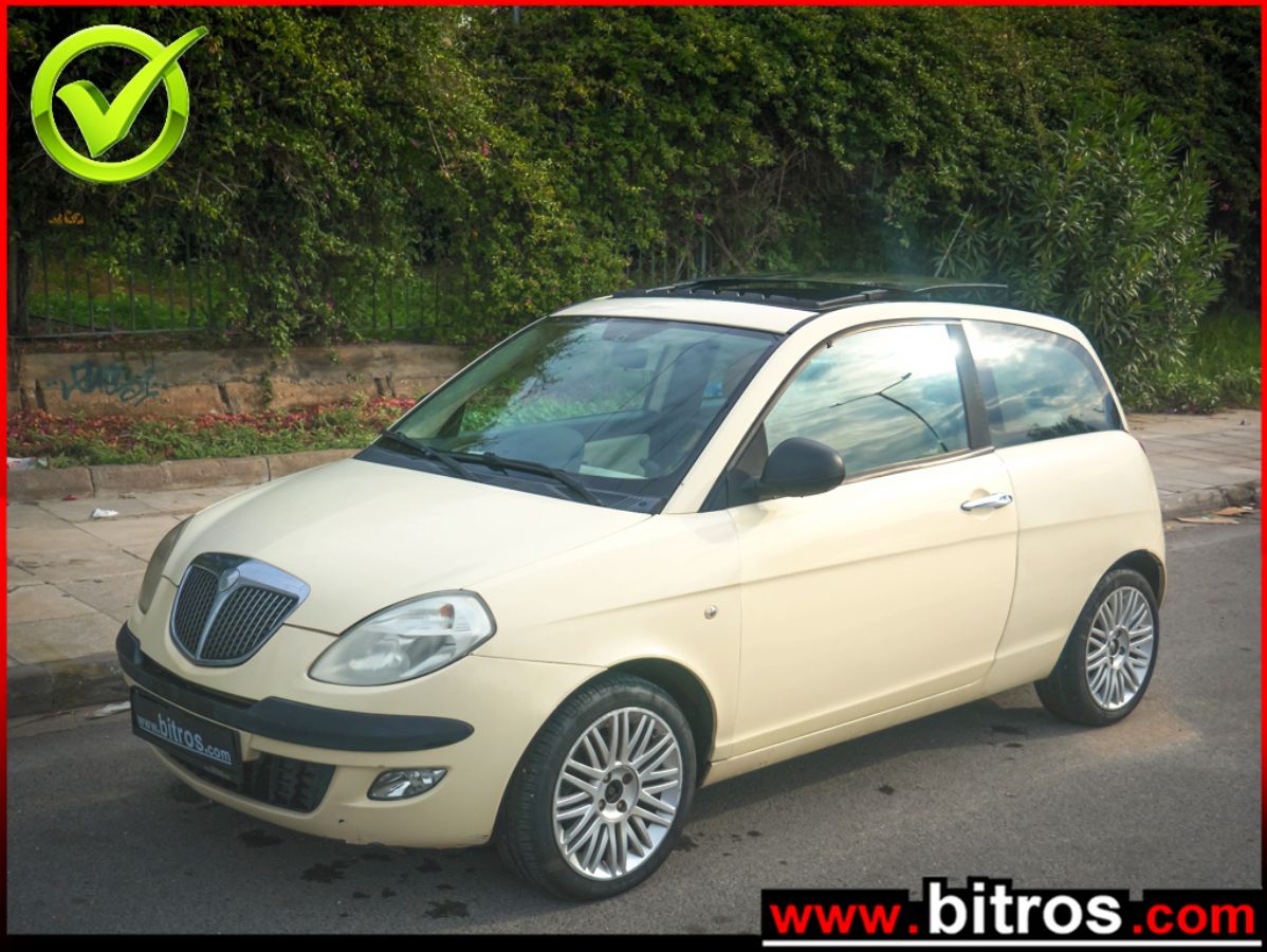LANCIA YPSILON 2004