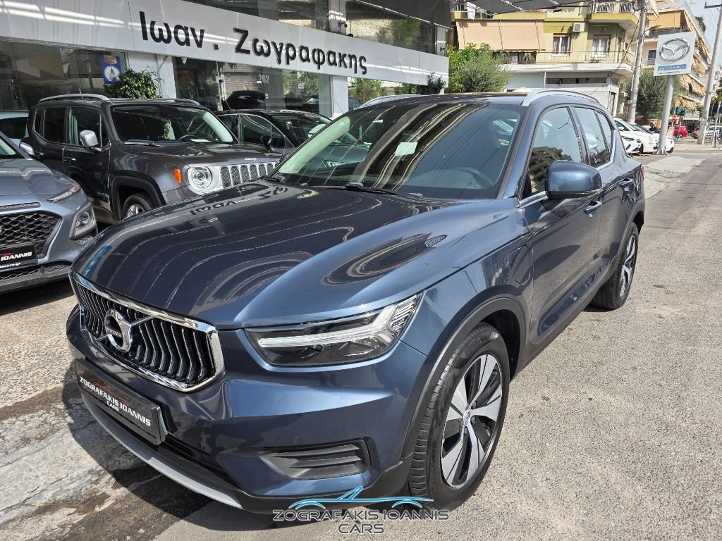 VOLVO XC 40 2020