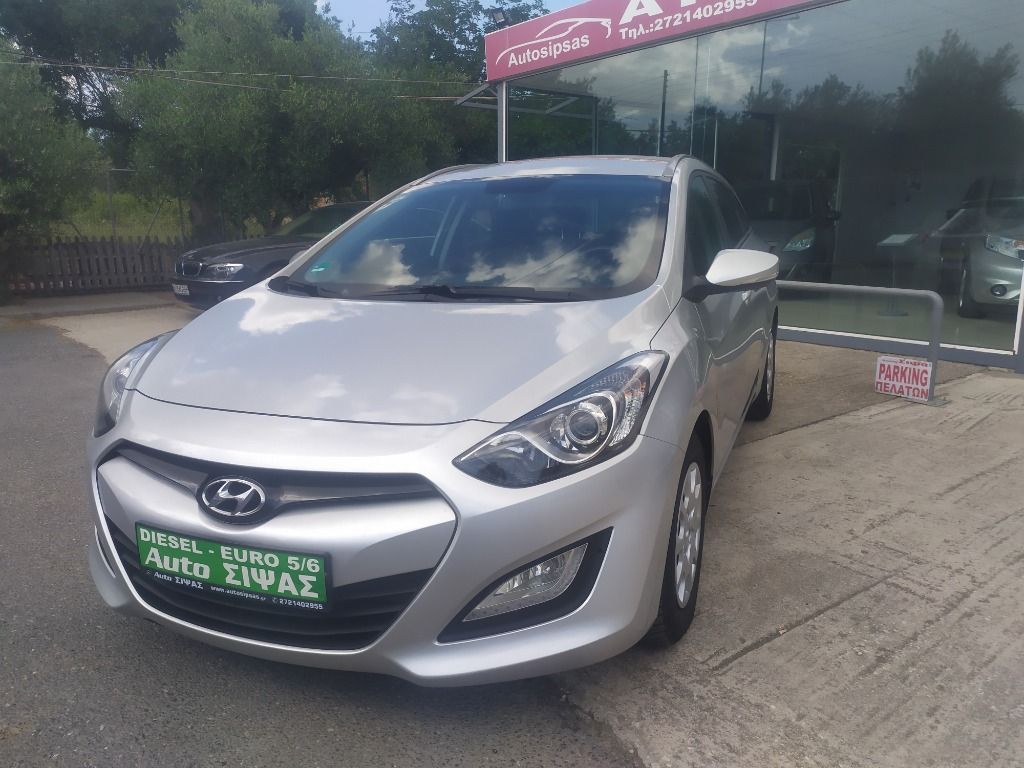 HYUNDAI i30 2014