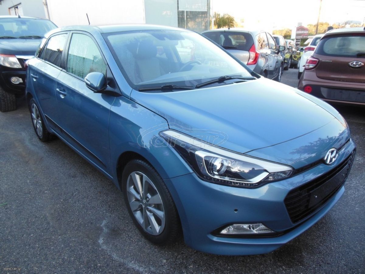 HYUNDAI i20 2017