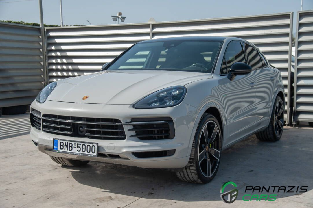 PORSCHE CAYENNE 2021