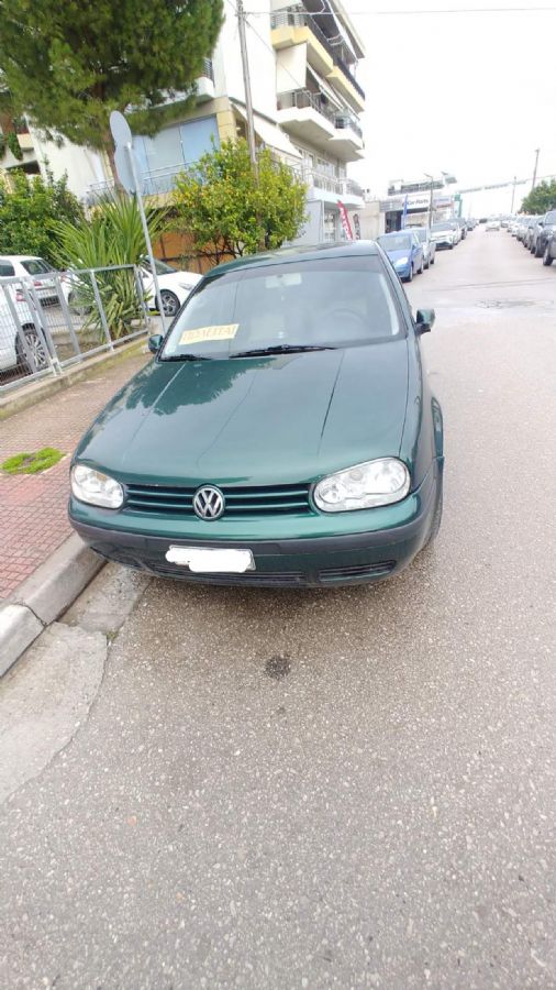 VW GOLF 2002