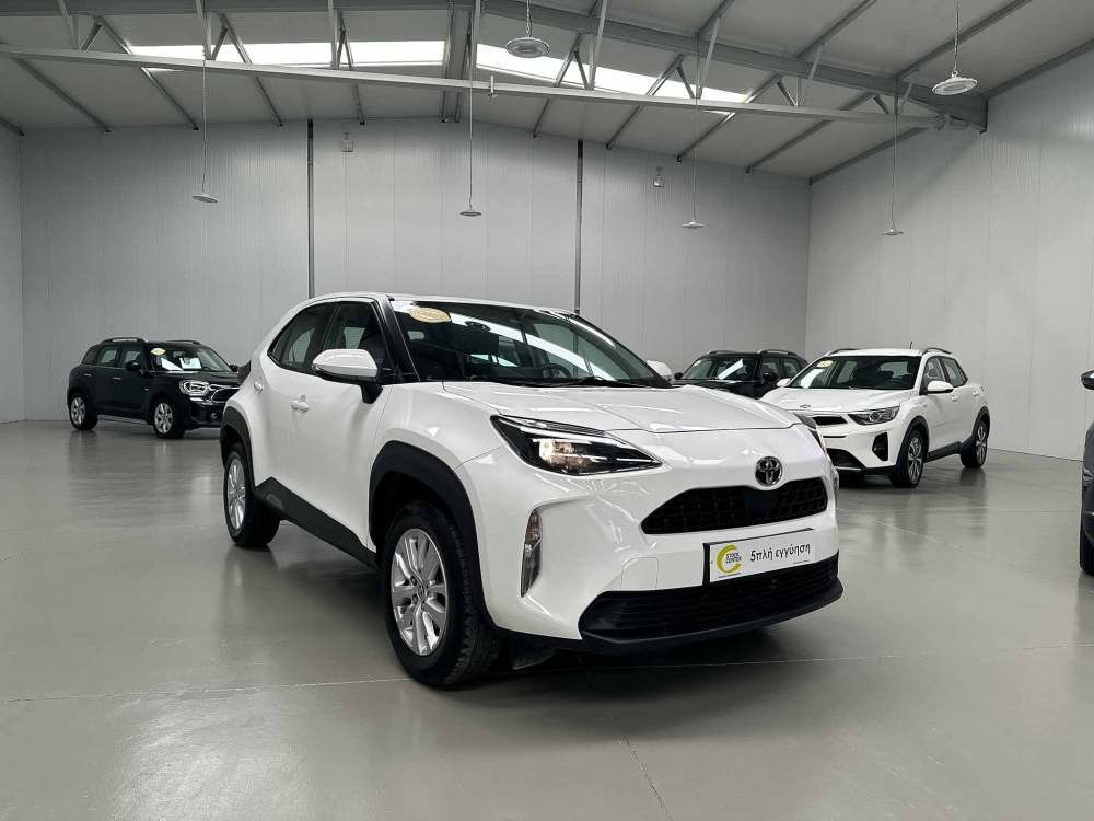 TOYOTA Yaris Cross 2022