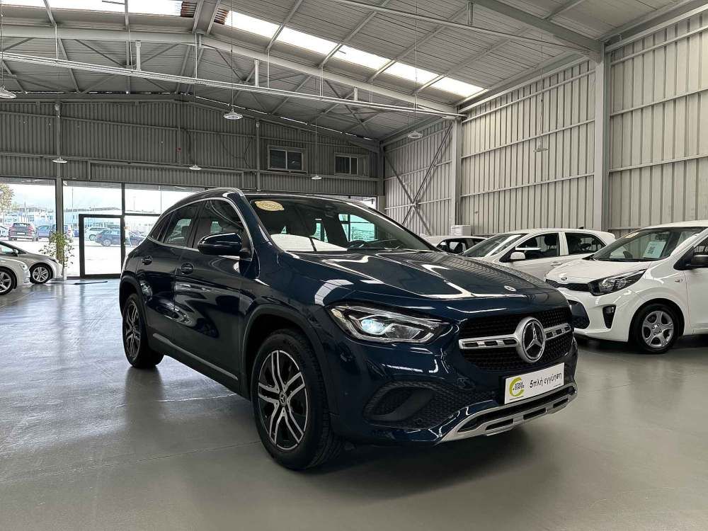 MERCEDES GLA 250 2021