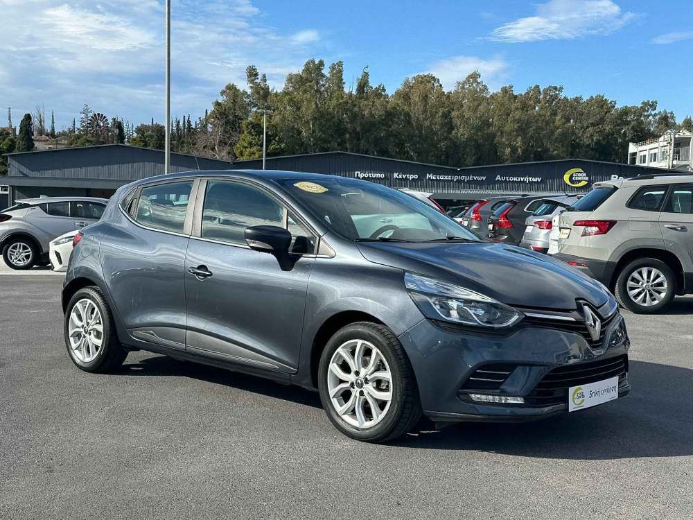 RENAULT CLIO 2019
