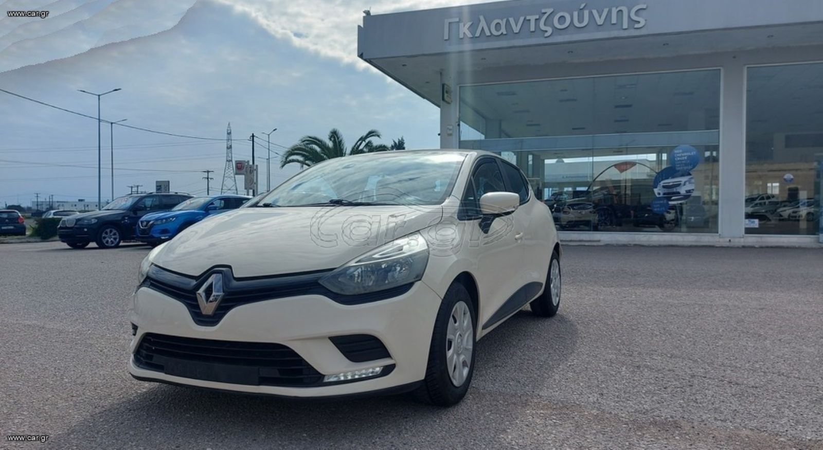 RENAULT CLIO 2018