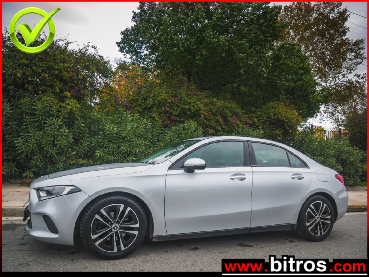 MERCEDES A180 2020