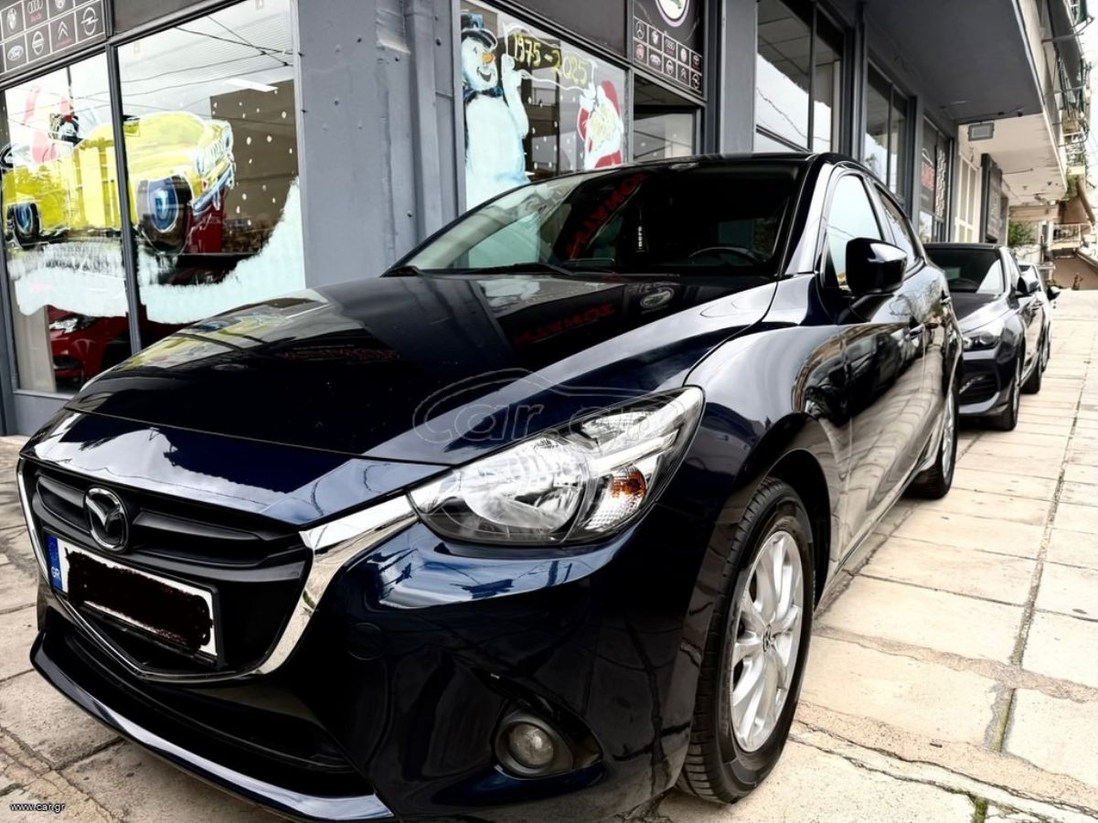 MAZDA 2 2015