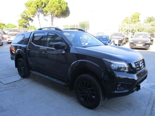 NISSAN NAVARA 2019