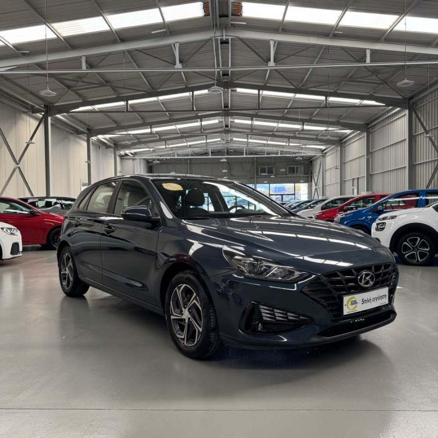 HYUNDAI i30 2022