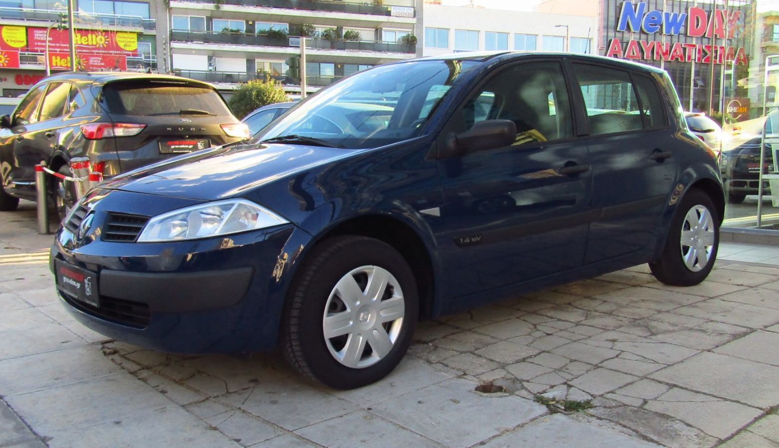 RENAULT Megane 2004